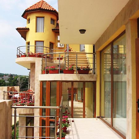 Hotel Queen Aydemir Εξωτερικό φωτογραφία