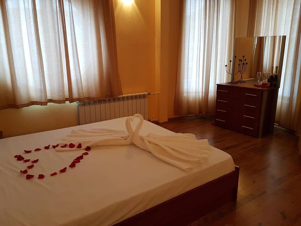Hotel Queen Aydemir Εξωτερικό φωτογραφία